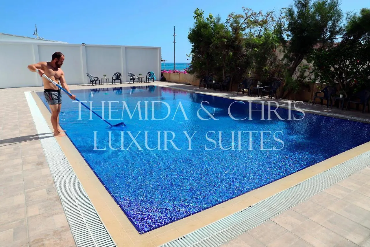Apartment Luxury Penthouse 1Br-Seafront-Seasonal Pool-Central Larnaka