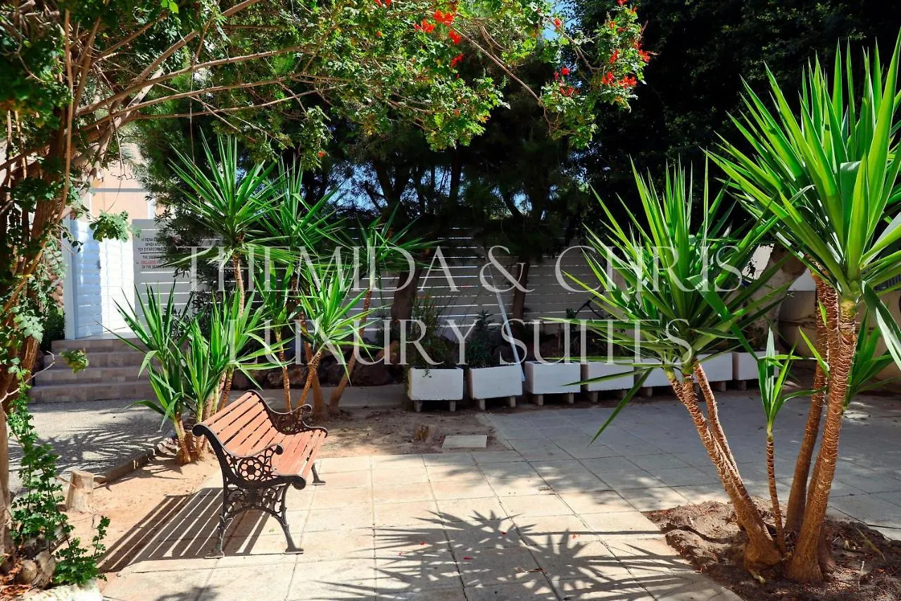 Beachfront Skyline Retreat 1Br Pool Central Cypr